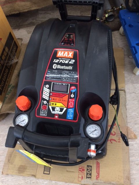MAX(マックス) AK-HH 1270E2 高圧専用 11L エアコンプレッサ | 職人 